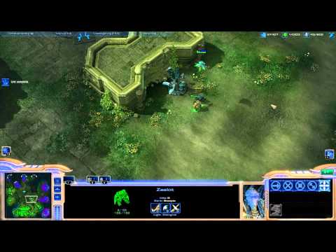 Starcraft II - Zealot vs Roach