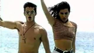 Mira Alrededor Music Video