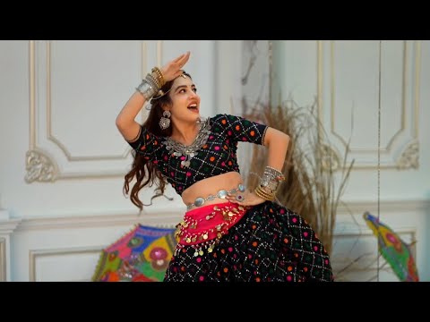 Chamma Chamma dance | Dance With Alisha |