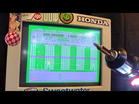 QUAAD'S HARDCORE JUNGLE TEKNO?? (Not really idk) AMEN RIPPER ON THE COMMODORE AMIGA A1200.