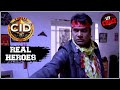 Abhijeet Shoots At Daya सीआईडी CID Real Heroes
