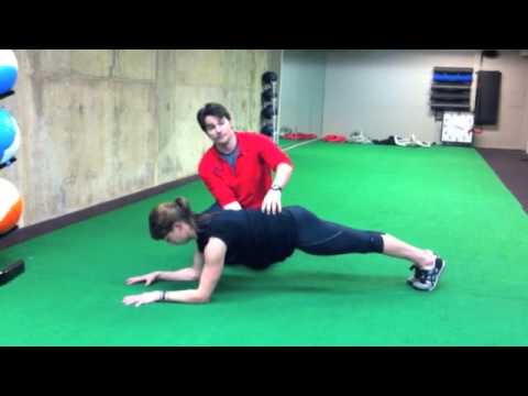 Washington, DC Personal Trainers demonstrate the RIGHT way to do a plank