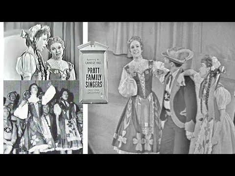 Pratt Family Singers (1962) - Julie Andrews, Carol Burnett