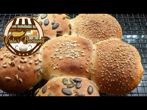 Knusprige Brötchen zum Frühstück