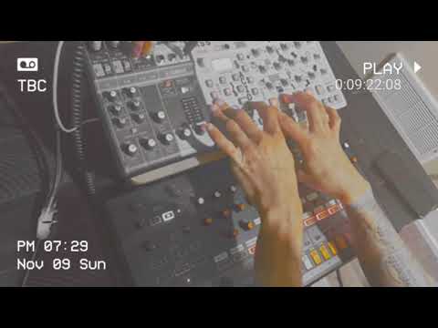 Fun minimal Jam with the rd-8 (808) and modelcycles (Dawless Techno Jam no. 55)