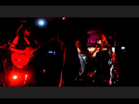 Female KISS tribute band - PRISS