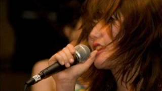 Cansei de Ser Sexy - Rat Is Dead (Rage) CSS NEW SONG!