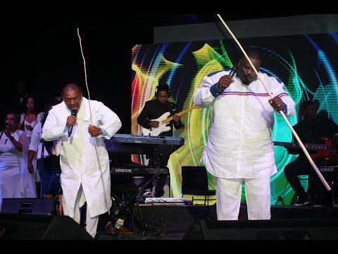 Sipho Ngwenya feat Bab'Mbatha- Ebukhoneni Benkosi