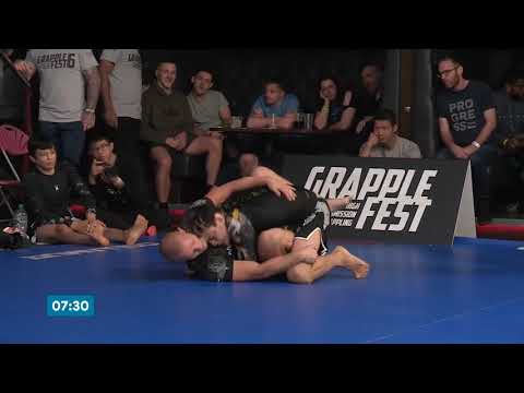 GrappleFest 6 - Paulo Miyao(Unity) vs Kamil Wilk (Zenith BJJ)