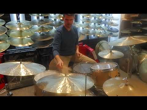 Quick demo of Zildjian Constantinople 19" Crash/Rides