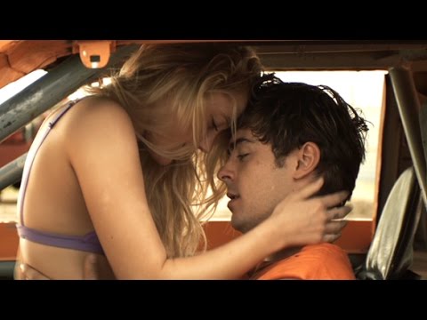 download lagu mp3 mp4 Heather Graham Zac Efron, download lagu Heather Graham Zac Efron gratis, unduh video klip Heather Graham Zac Efron