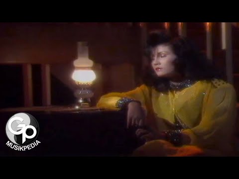 Mega Mustika - Bulan (Official Music Video)
