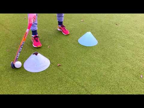 Hockey zu Hause: Ballführung auf Acht(er)bahn