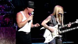 Lita Ford: Close My Eyes Forever - Live with Queensryche