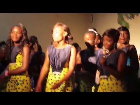 Grace Music A/C - J'espère encore feat Pst Athom's