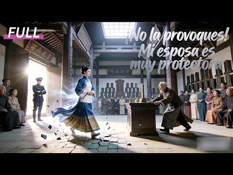 La ancestro renace y entra al salón ancestral; el suelo se rompe, todos se arrodillan.