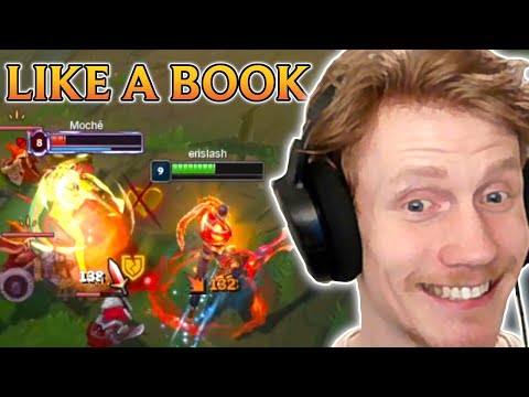 Garen reading Fiora like a book, nothing to see here, keep scrolling