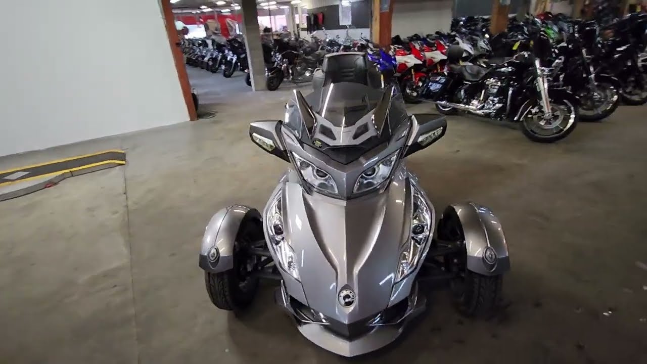2012 Can-Am Spyder RT-S SE5 Motorcycle