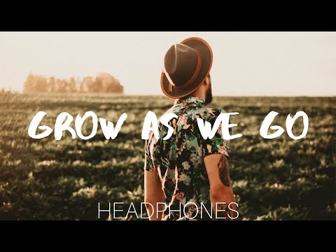 HEY LOOK! IT'S Ben Platt - Grow As We Go (8D AUDIO) - YouTube