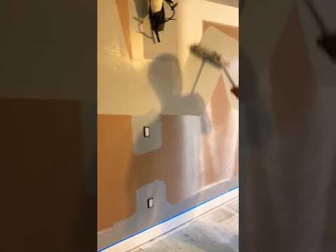 How to paint a wall fast