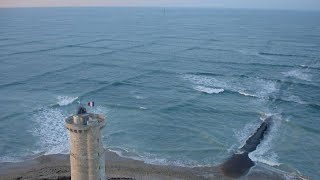 If You See Square Waves In The Ocean, Get Out Of The Water Immediately