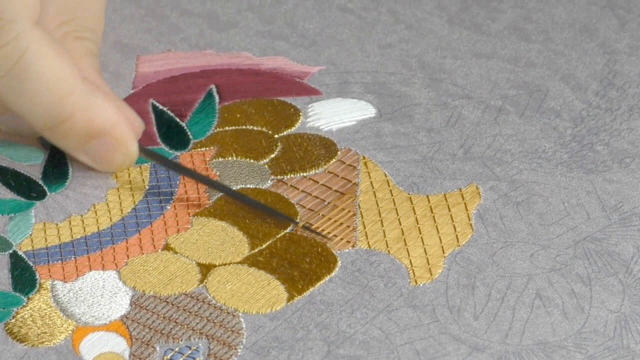 日本刺繍の技法　むしろぬい（平糸）