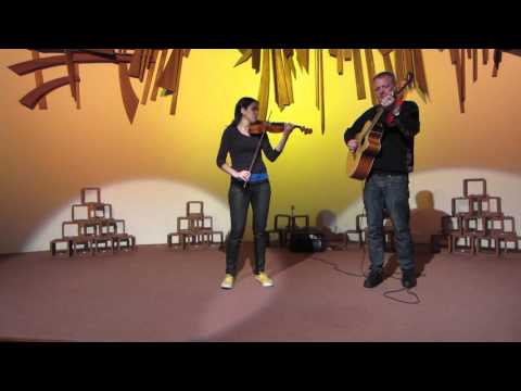 Sylva Švejdarová - Rev Kevin Hugget and Sylva Švejdarová playing Autumn Leaves