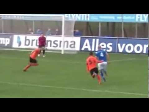 De aanleiding van de penalty voor GVVV (tegen HHC Hardenberg)