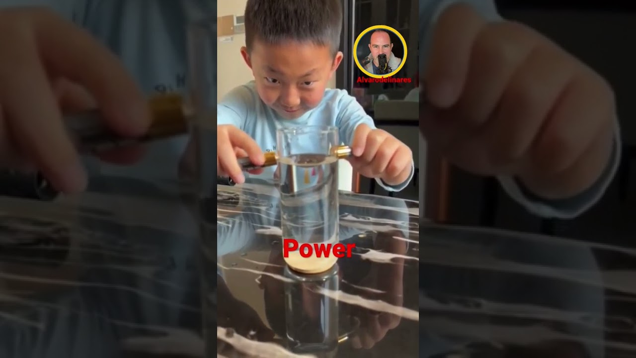 Conseguí hacer un remolino de agua con dos pilas.O será con la mente ￼?#shorts #reels #tiktok #power