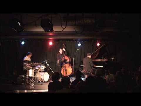 Thomas Schirmann Trio - Night mist Blues (Monty Alexander)