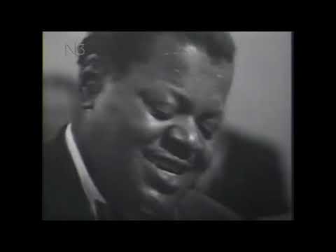 Oscar Peterson Trio - Yours is my heart alone - 1964, London