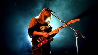 Wye Oak ~ Hot As Day live in Paris