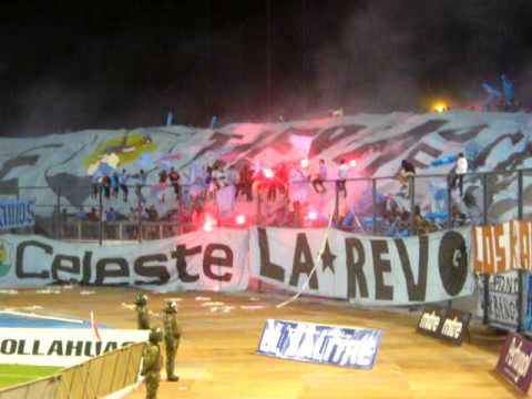 "Salida La*Revo de Iquique vs Santiago Morning (Semifinal Copa Chile 2009)" Barra: Furia Celeste &bull; Club: Deportes Iquique