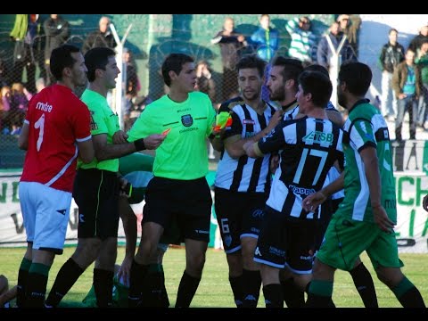 Villa Mitre 2 - 1 Cipolletti: expulsión de Jesús Vera