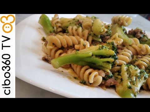 Pasta salsiccia e broccoli ricetta