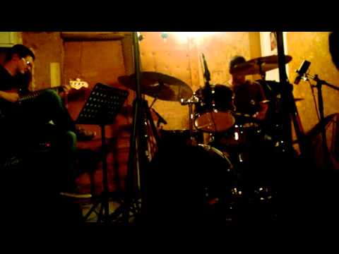 Sikter Egu - Heavy Is The Head (Zac Brown feat. Chris Cornell cover)