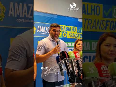 Wilson Lima entrega 2.500 novos cartões do Auxílio Estadual Permanente para beneficiários de Manaus