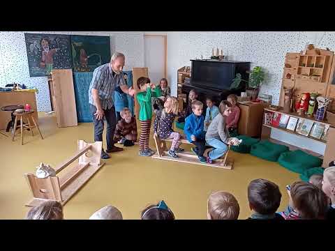 Složili jste se na lavičky pro prvňáčky