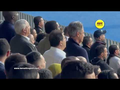 هشام آيت منا يتفاعل مع النشيد الوطني