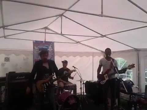 Friedensmanifest 2017 - Anders sein vereint