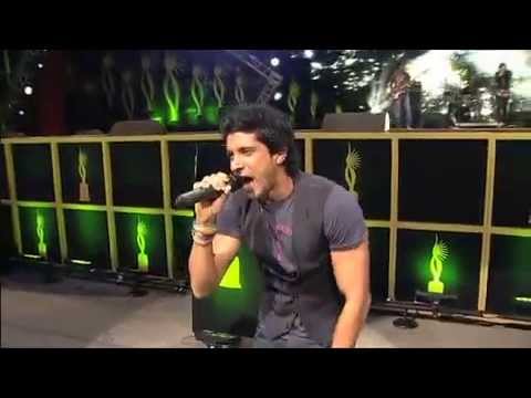 Farhan Live at IIFA - Magic of the movies 2014