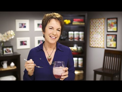 Quick Recipe: Herbalife Formula 1 Chia Berry Pudding | Herbalife Nutrition