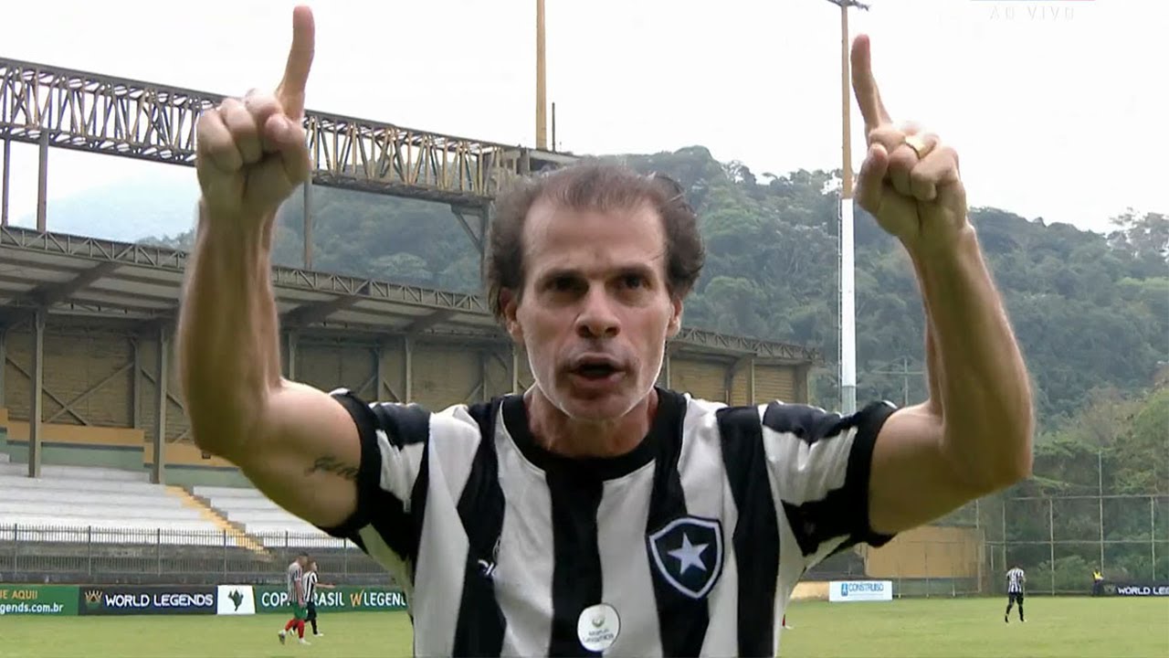 VÍDEO: Túlio Maravilha mostra faro artilheiro em dia e brilha em vitória do Botafogo sobre Fluminense no master; veja gols