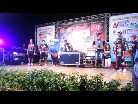 BEST SICILIAN DJ AWARD DJ TOBIX AND CRIMINALS CREW