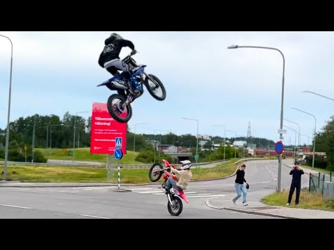 JUMPING OVER ROADS IN STOCKHOLM (Supermoto, BikeLife)