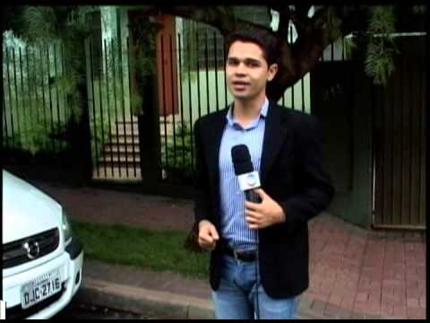 Ladrão leva violãozada da vítma