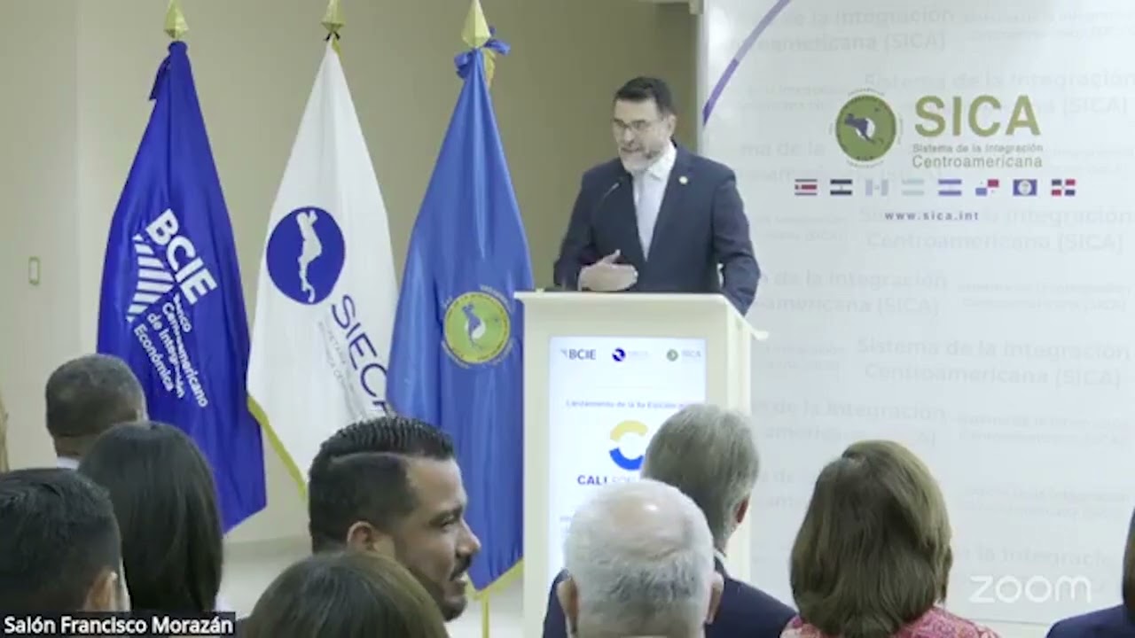 Mario Salazar Director Ejecutivo de la SIECA.