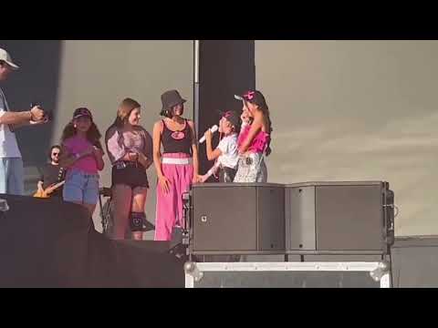 Sandra Valero (🇪🇦 JESC 2023) and Aitana (her coach on The Voice Kids) - Vas A Quedarte (soundcheck)