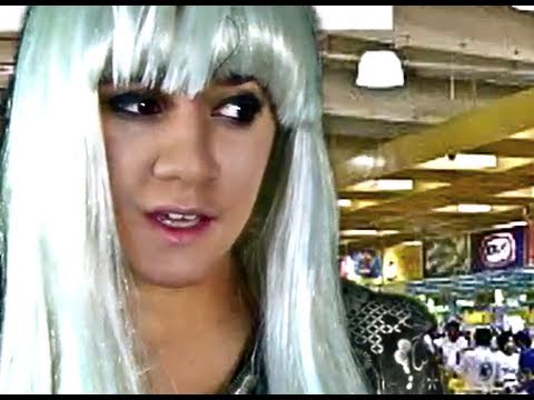 Eminem doesn't swear, Adam Lambert makes out with Scissor Sisters, & Kesha takes it off!