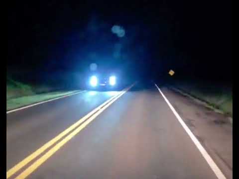 Carros danificados em buracos na PR entre Mauá e Cruzmaltina